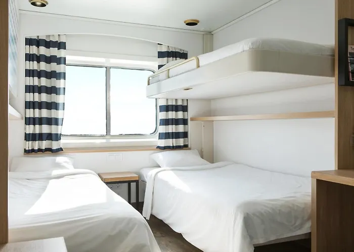 Tallink Silja Line Ferry - To Stockholm * هلسنكي