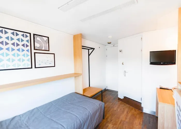  Tallink Silja Line Ferry - To Stockholm هلسنكي