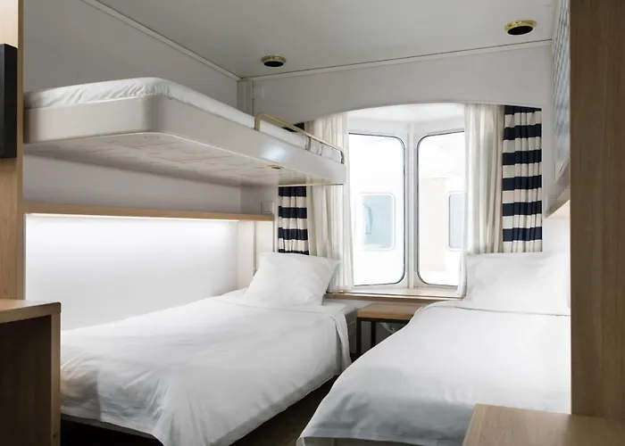 Tallink Silja Line Ferry - To Stockholm هلسنكي