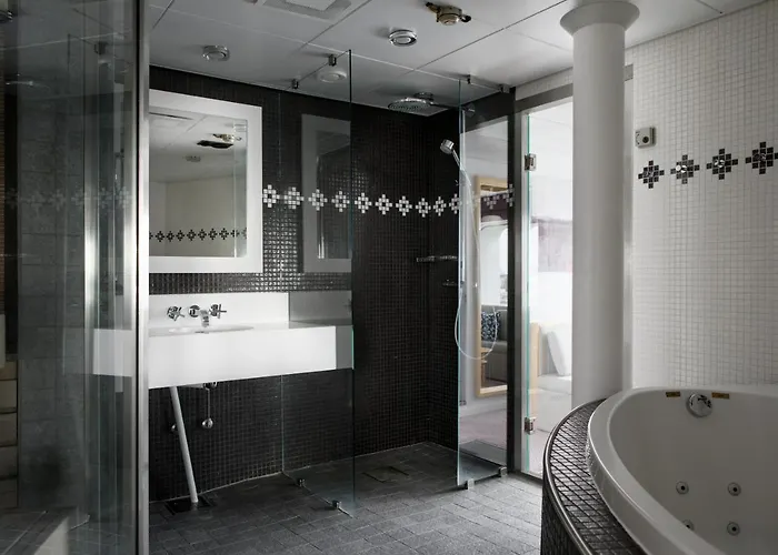 Tallink Silja Line Ferry - To Stockholm هلسنكي