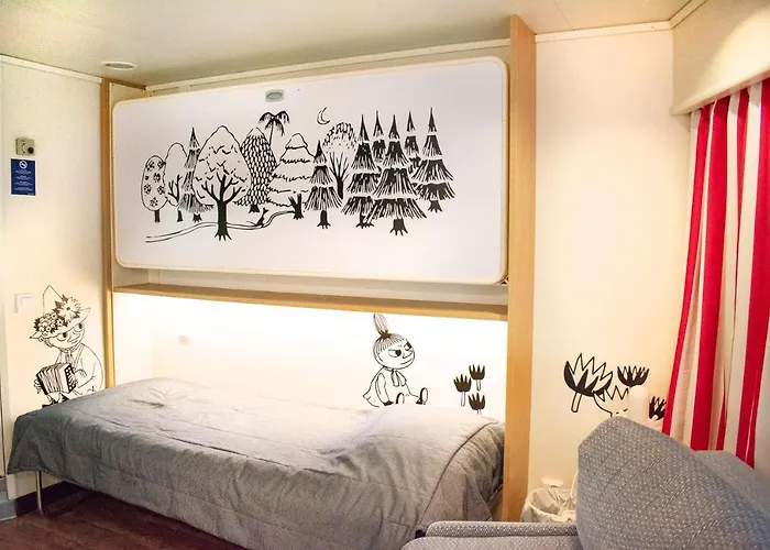  Tallink Silja Line Ferry - To Stockholm هلسنكي