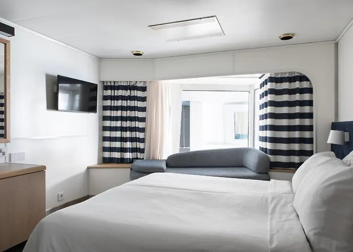  Tallink Silja Line Ferry - To Stockholm هلسنكي