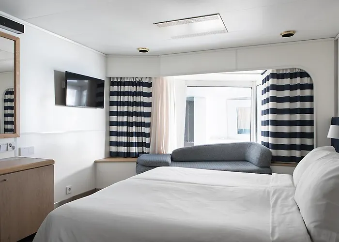  Tallink Silja Line Ferry - To Stockholm هلسنكي